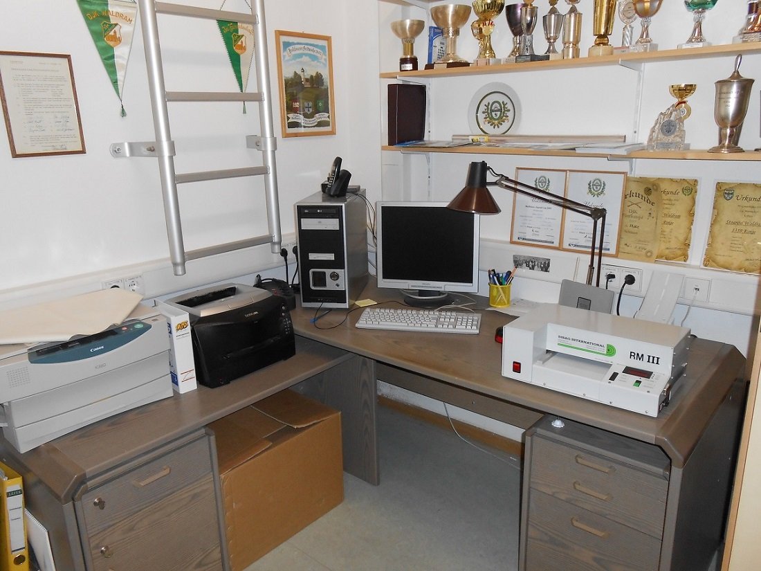 Büro und Auswertung